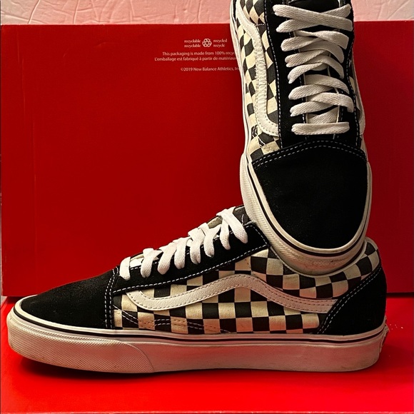 Vans Old Skool Sneakers - Picture 10 of 10